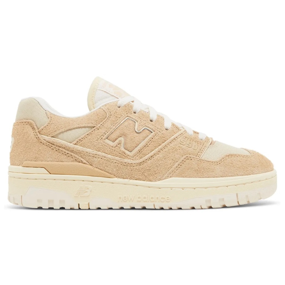 NWT New Balance 550’s Suede 8M/9.5W.